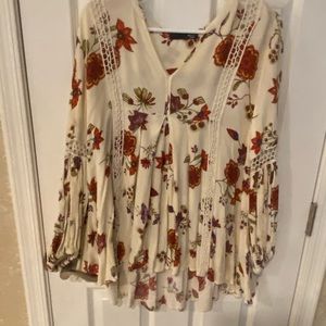 Such a great shirt! Best sleeves!